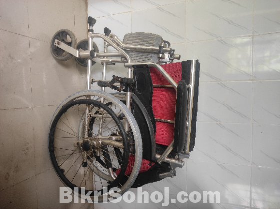 হুইল চেয়ার / Wheelchair